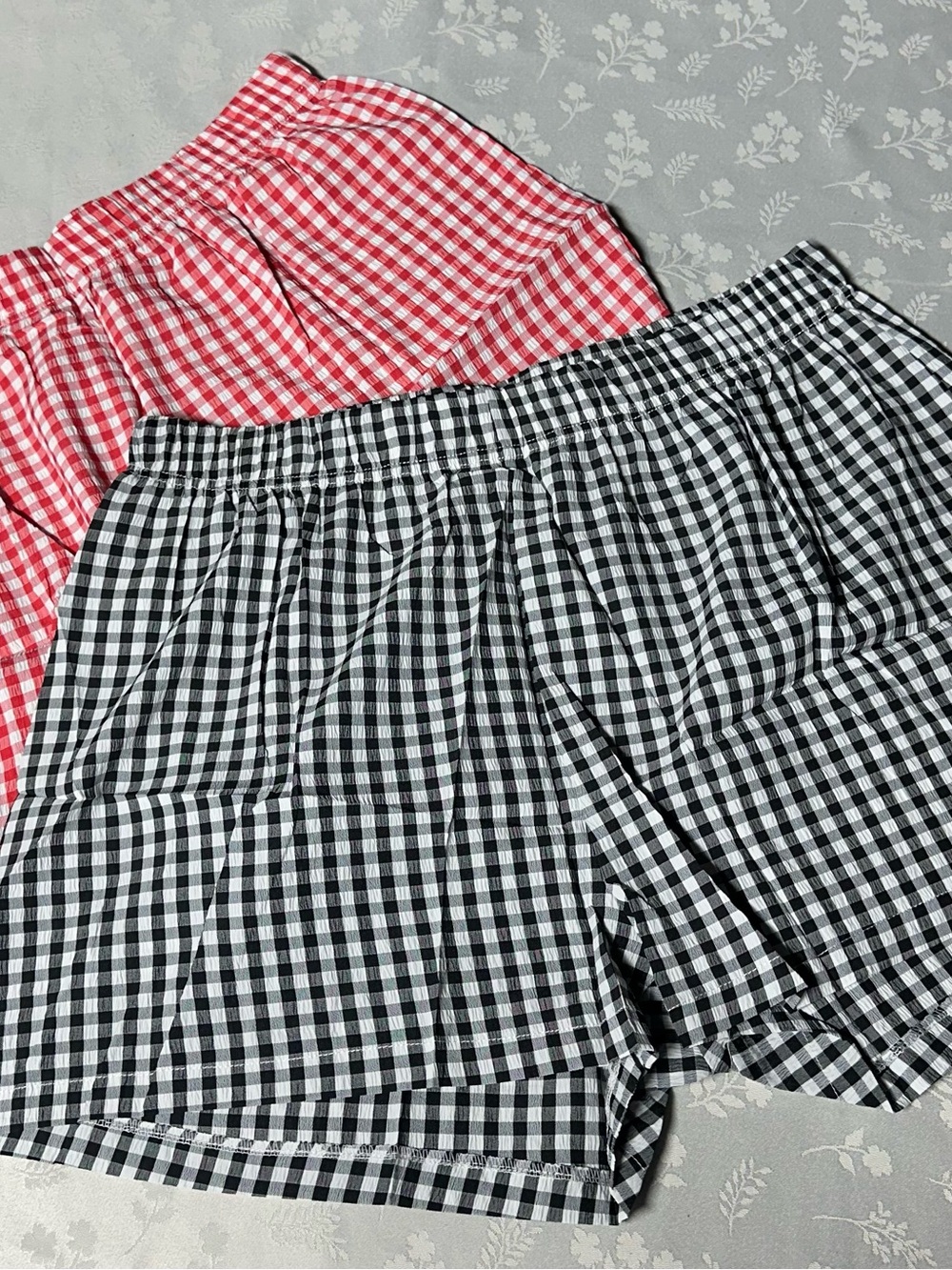 Gingham Elastic-Waist Women’s Shorts - Black & Red women’s large